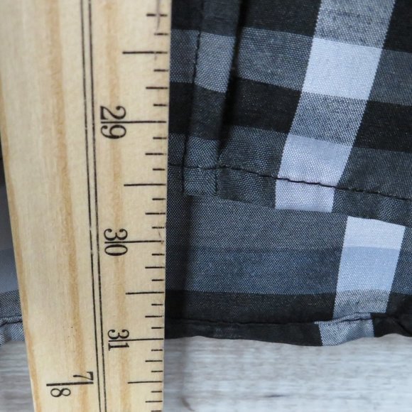 True Rock* Men's Short Sleeve Button Down Curved Hem Chest Pocket Shirt~Size XXL - Picture 8 of 11